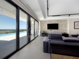 Vila - Buje (00075)