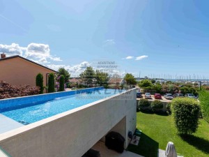 Vila - Umag (00049)