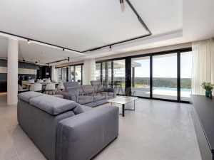Vila - Buje (00075)