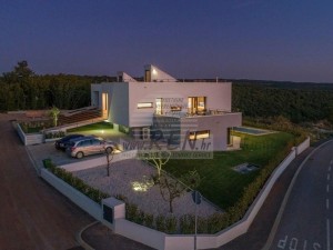 Vila - Novigrad (00023)