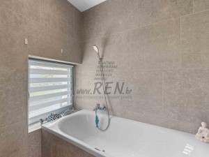 Vila - Umag (00104)