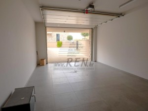 Vila - Umag (00054)