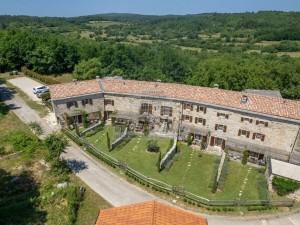 Vila - Buje (00033)
