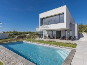 Vila - Novigrad (00023)